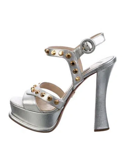 Pre-owned Prada Leather Studded Accents Sandals In Silver