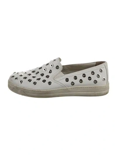 Pre-owned Prada Leather Studded Accents Sneakers In White