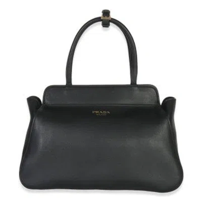 Pre-owned Prada Leather Tote Medium In Black