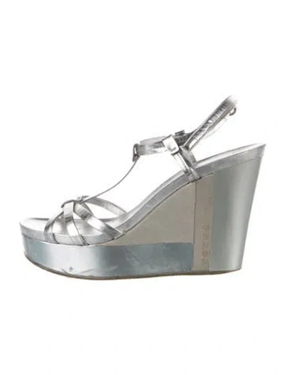Pre-owned Prada Leather T-strap Sandals