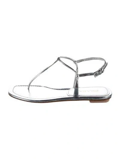 Pre-owned Prada Leather T-strap Sandals