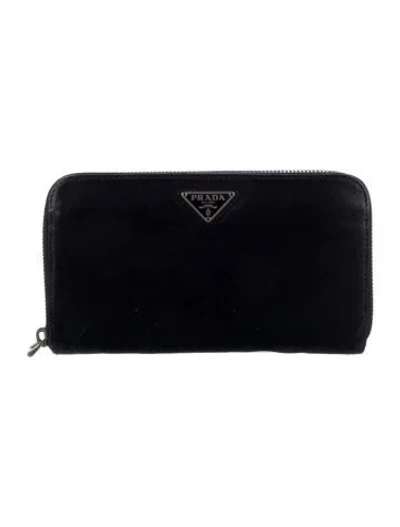 Pre-owned Prada Leather Wallet In Black