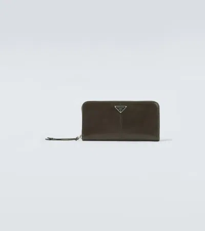 Prada Leather Wallet In Brown