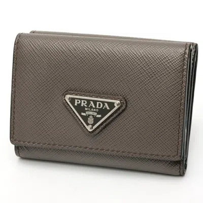 Pre-owned Prada Leather Wallet (tri-fold) ()