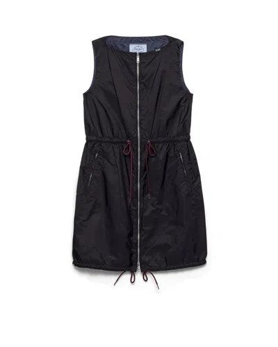 Prada Leichtes Minikleid Aus Re-nylon In Schwarz