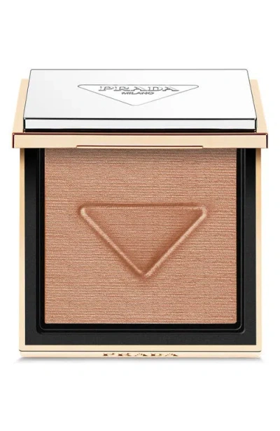 Prada Light Glowing Highlighter Powder