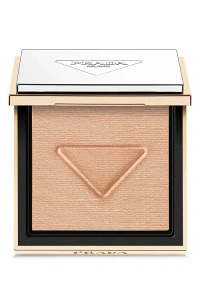 Prada Light Glowing Highlighter Powder