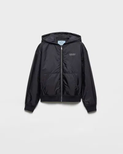 Prada Leichte Blousonjacke Mit Kapuze Aus Re-nylon In Blue