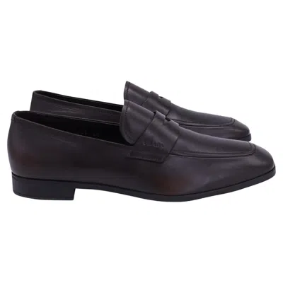Pre-owned Prada Loafer In Brown Leather