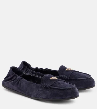 Prada Loafers Aus Veloursleder In Blue
