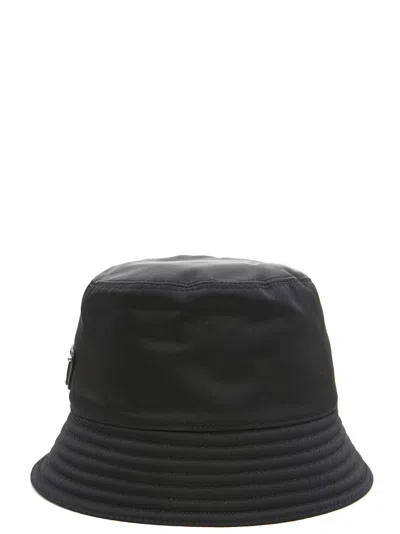 Prada Logo Bucket Hat In Black