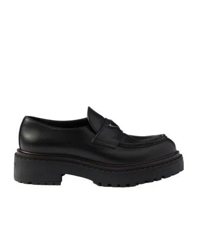 Prada Logo Plaque Chunky Heel Loafers In Black
