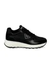 Prada Logo Details Low-top Casual Shoes In Black
