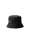 Prada Logo Plaque Bucket Hat In Black