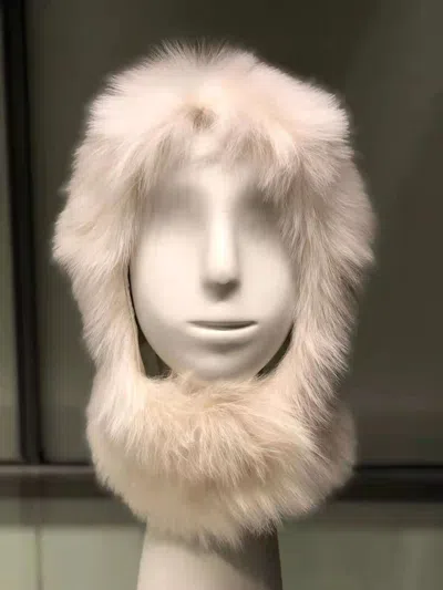 Prada Logo Hat In Nude
