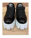 Prada Logo Low-top Casual Shoes In Black