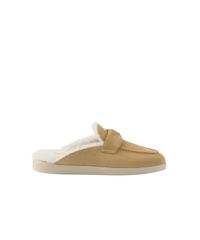 PRADA PRADA TRIANGLE-LOGO ROUND-TOE MULES