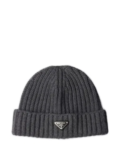 PRADA LOGO-PLAQUE BEANIE HAT