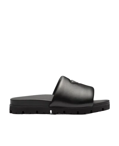 PRADA PRADA TRIANGLE LOGO PLAQUE SLIDES