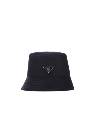 Prada Logo-plaque Bucket Hat In Black