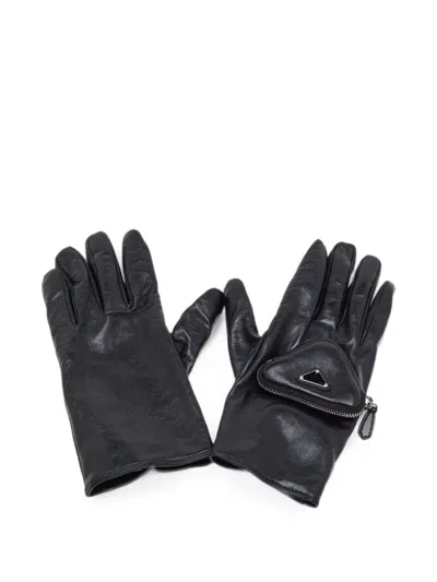 Pre-owned Prada Logo Pouch Leather Gloves In Black