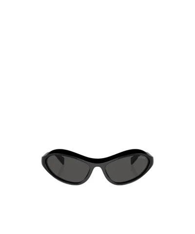 Prada Logo Sunglasses In Black