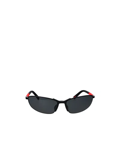 Prada Logo Sunglasses In Black