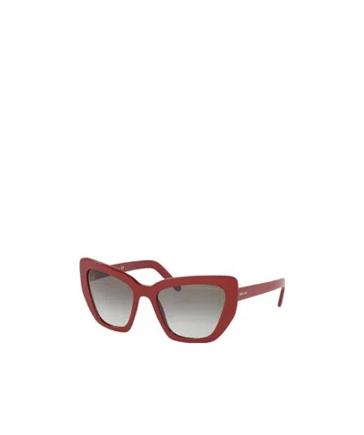 Prada Logo Sunglasses In Red