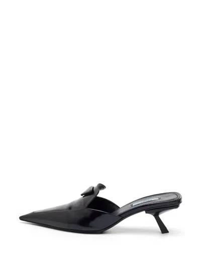 Pre-owned Prada Logo-plaque Mules In Black