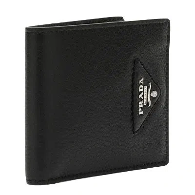 Prada Luxurious And Sophisticated Bi-fold Wallet With Signature Logo Plaque In Black