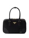 Prada Medium Re-edition 1978 Top Handle Bag In 黑色