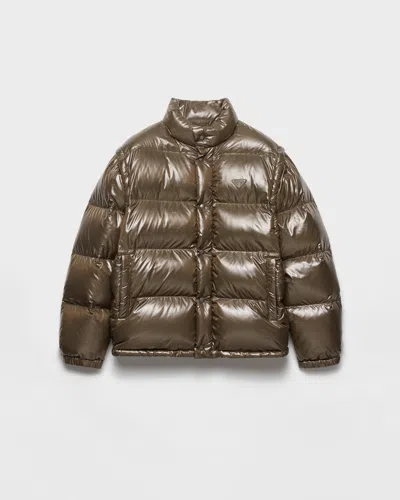 PRADA MITTELSCHWERE DAUNENJACKE AUS RE-NYLON