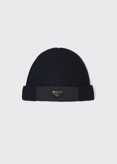 PRADA MEN'S CABLE-KNIT LOGO BEANIE HAT