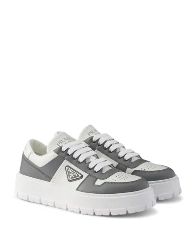PRADA MEN'S LEATHER SNEAKERS