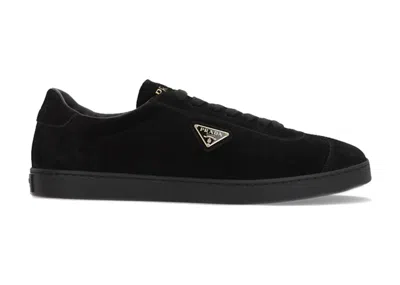 Pre-owned Prada Men's  Logo Plaque Sneakers In Black
