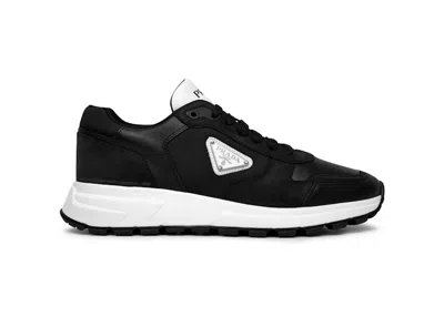 Pre-owned Prada Men's  Prax 01 Sneakers In Black/white