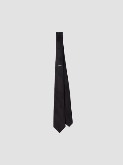 Prada Men's Silk Tie In Black