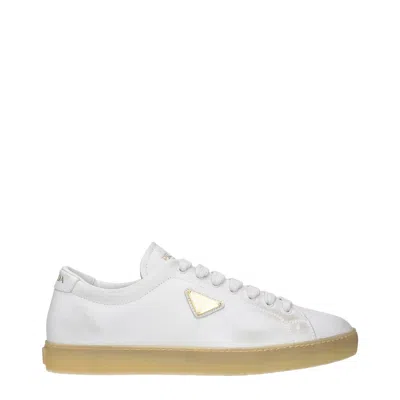 Prada Men's Sneakers White/dirty White Leather