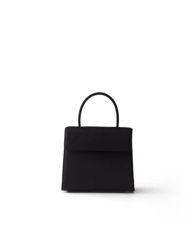 Prada Minuit Handtasche Aus Satin In Black