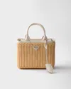 Prada Mittelgrosse Tote Bag Aus Korbgeflecht Und Leinenmischgewebe In Nude