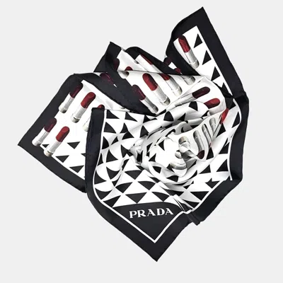 Pre-owned Prada Multicolor Silk Scarf