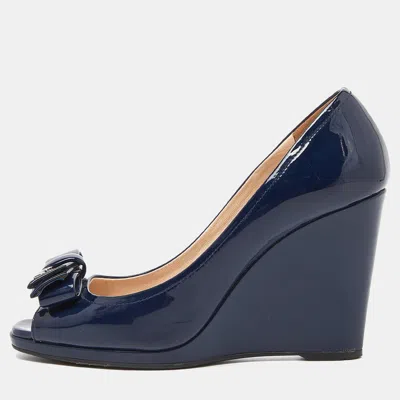 Pre-owned Prada Navy Blue Patent Leather Bow Peep Toe Wedge Pumps Size 37.5