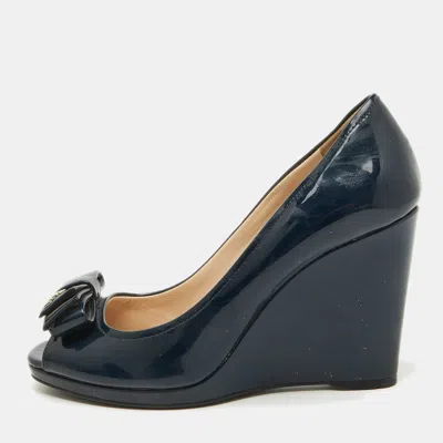 Pre-owned Prada Navy Blue Patent Leather Peep Toe Bow Wedge Pumps Size 37.5
