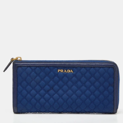 Pre-owned Prada Navy Blue Quilted Nylon And Leather Logo Zip Around Wallet