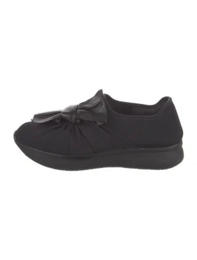 Pre-owned Prada Nylon Bow Accents Sneakers In Black