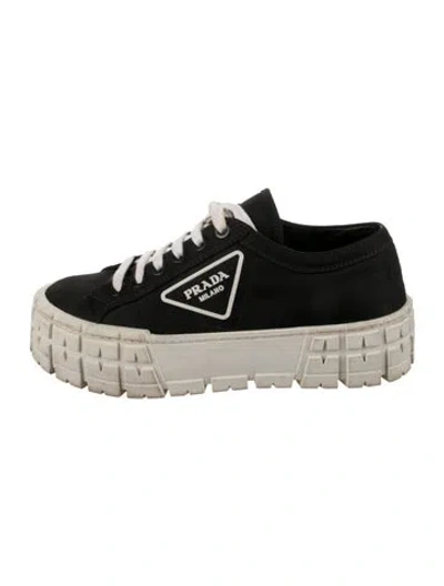 Pre-owned Prada Nylon Chunky Sneakers In Black/white