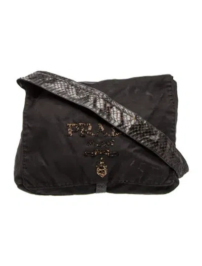 Pre-owned Prada Nylon Messenger Bag In Black