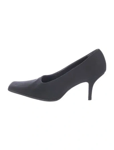 Pre-owned Prada Nylon Pumps In Black