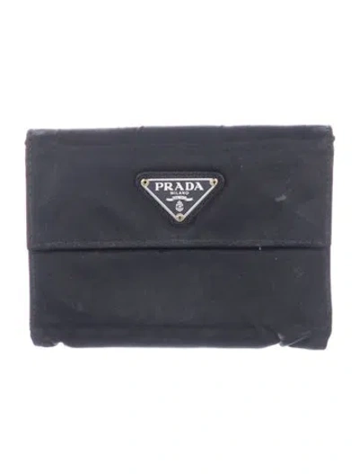 Pre-owned Prada Nylon Wallet In Black