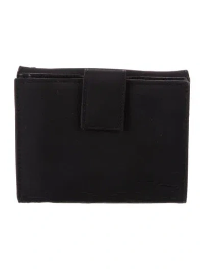 Pre-owned Prada Nylon Wallet In Black